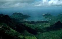 Iles Marquises : réveillée par des caresses en pleine nuit
