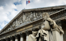 Sortie "organisée" de l'état d'urgence sanitaire: le Sénat vote des mesures "proportionnées"