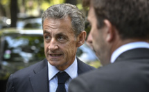 Affaire des "écoutes": Sarkozy et des avocats vilipendent les investigations du Parquet financier