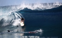 Laird Hamilton fait le show à Teahupo’o