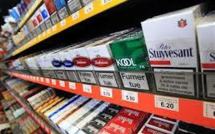 Prix du tabac: un paquet par jour = deux semaines de vacances à l'Ile Maurice