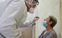 Coronavirus: tests "systématisés" dans les aéroports pour les voyageurs de pays à risque, selon Attal