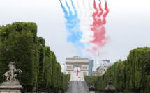 Un 14-Juillet petit format, soignants, Résilience et de Gaulle à l'honneur