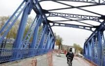 Bosnie: un trafiquant de ferraille vole... un pont