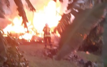 ​Une maison part en fumée à Papara