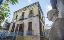 Un buste de Victor Schoelcher découpé et volé en Guadeloupe