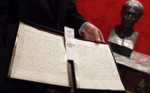 Deux nouvelles statues déboulonnées en Martinique