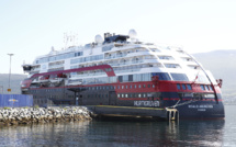 Norvège: Hurtigruten suspend ses croisières après des cas de Covid