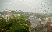 USA : l'ouragan Isaias s'abat sur la Caroline du Nord, risque de pluies meurtrières