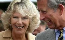Charles et Camilla dans le Pacifique pour le jubilé d'Elisabeth II