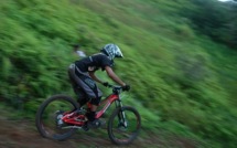 VTT Descente : 1ère manche de la coupe de Tahiti à Te Tavake