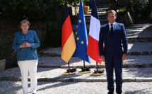 Macron accueille Merkel sur la Côte d'Azur pour préparer la rentrée