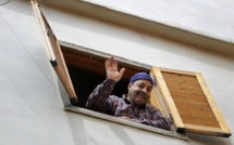 Virus: le Liban se reconfine, 100 millions de personnes menacées par l'extrême pauvreté dans le monde