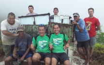 Les chasseurs sous-marins nettoient la montagne