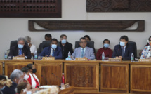 ​Fritch redistribue les cartes