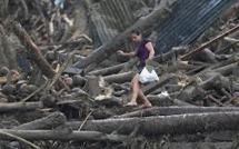 Le bilan du typhon Bopha aux Philippines dépasse les 900 morts