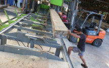 À Papara, la nouvelle ligne de scie envoie du bois