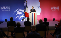 Macron passe à l'offensive contre l'islam radical