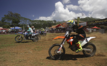 Vaitea Doom reprend la tête en MX1, Kyle Helme patron en MX2