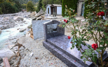 Alpes-Maritimes: 150 corps du cimetière de Tende emportés par les crues