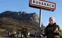 Le 21/12/2012, Bugarach accouche de la délivrance ou d'une souris