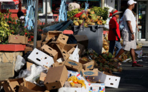 Guadeloupe: les déchets s'amoncellent après la grève de salariés du secteur
