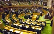 Les ministres papous interdits de voyages à l’étranger