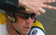 Australie: une bibliothèque range les livres d'Armstrong au rayon fiction