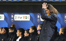 Bleues: Diacre dans la tempête, les Françaises dans l'impasse