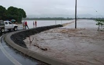 Inondations en Australie: deux disparus, un mort, des centaines d'évacuations