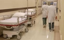 Ayrault annonce une réforme de longue haleine du système de santé