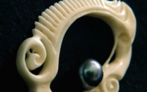 Un souffle d'Art Nouveau sur le bijou polynésien