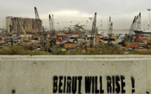 Explosion à Beyrouth: le Premier ministre Diab et troix ex-ministres inculpés