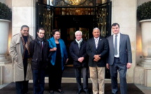 Le Premier ministre fidjien rencontre la banque BRED à Paris