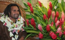 Arrivée de Christian Karembeu ce matin à l'aéroport de Tahiti Faa'a