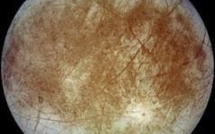 Quête pour la vie dans le système solaire: Europe bien plus prometteur que Mars