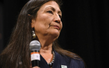 Biden présente son équipe climat et nomme la première ministre amérindienne