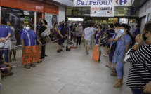 La mobilisation ne faiblit pas au deuxième jour de grève chez Carrefour