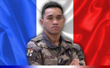 Emmanuel Macron salue la mémoire des trois militaires français tués au Mali