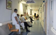 Variant britannique du coronavirus: "deux clusters à risque" détectés en France