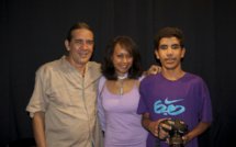 Guy Laurens  présente sa dernière vidéo: "Taku Kimi Anga Ra" avec Vaiana Tekakeoteragi