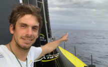 Vendée Globe: Dalin file devant Burton
