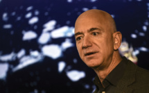 Bezos va prendre du recul et céder les commandes au quotidien d'Amazon
