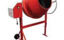 Une bétonnière pour mélanger les sauces dans un fast-food