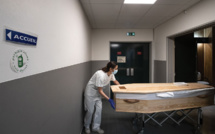 Covid-19: l'épidémie "mal contrôlée par les mesures actuelles", selon l'AP-HP