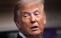 Trump, absent omniprésent à l'ouverture de son procès historique