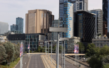 En Australie, la stricte quarantaine des voyageurs n'empêche pas des contaminations