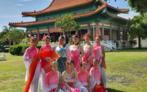 Léo Marais chante le Nouvel an chinois avec Les filles du vent
