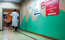 Covid: des variants identifiés à Saint-Barthélémy et en Guyane