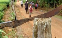 Chasses aux sorcières : deux victimes de plus, décapitées